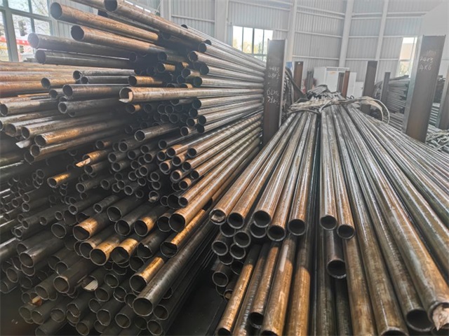 西藏35#精密无缝钢管