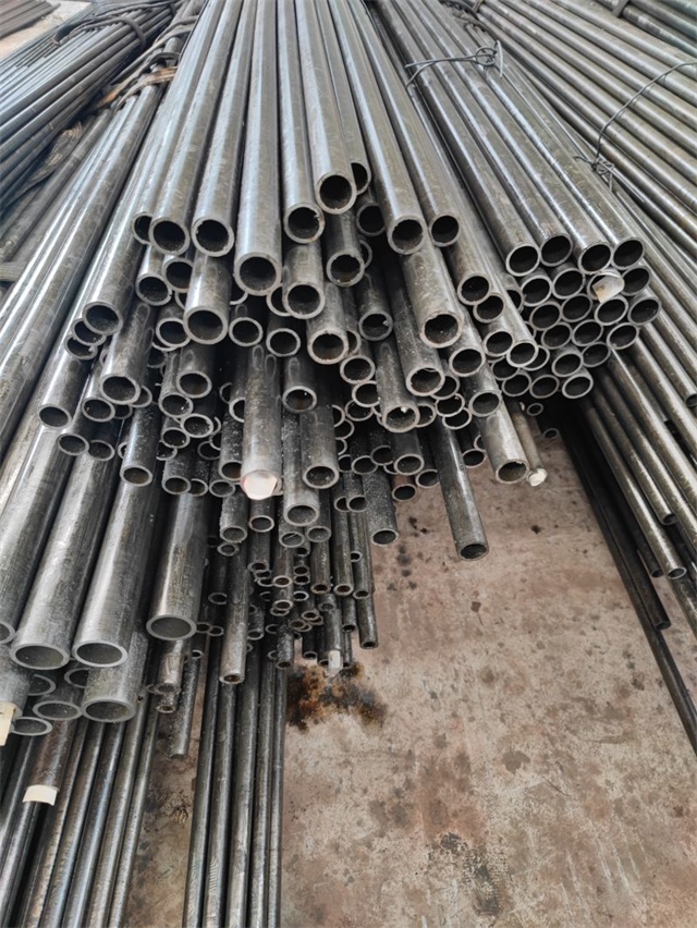 西藏精密光亮无缝钢管厂